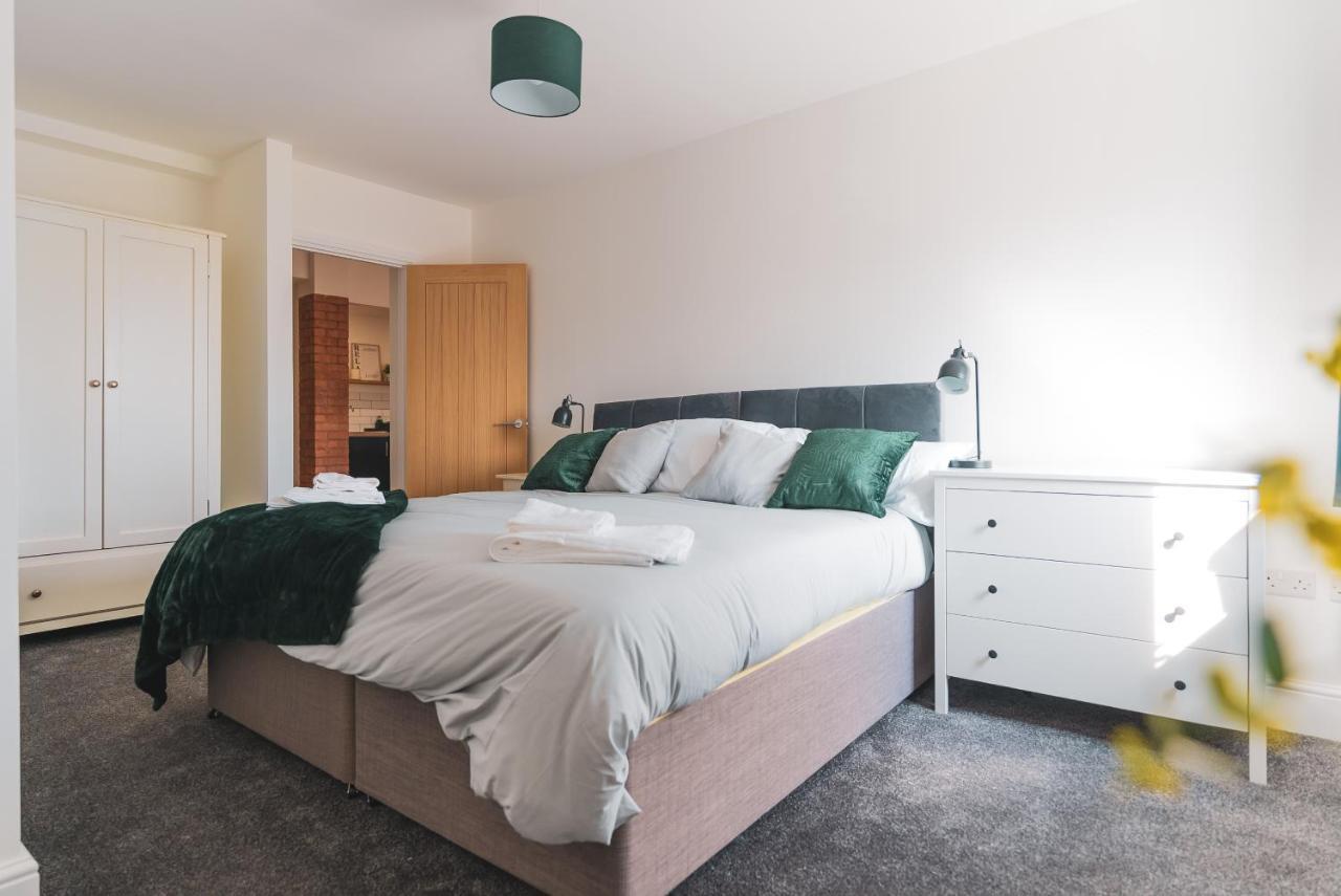The Old Band Accommodation Higham Ferrers المظهر الخارجي الصورة